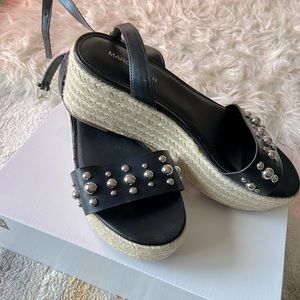 Platform sandals silver studs